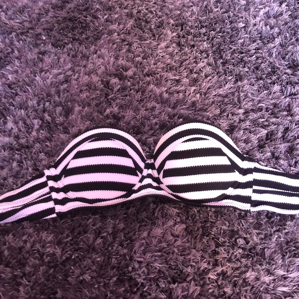 Swim suit